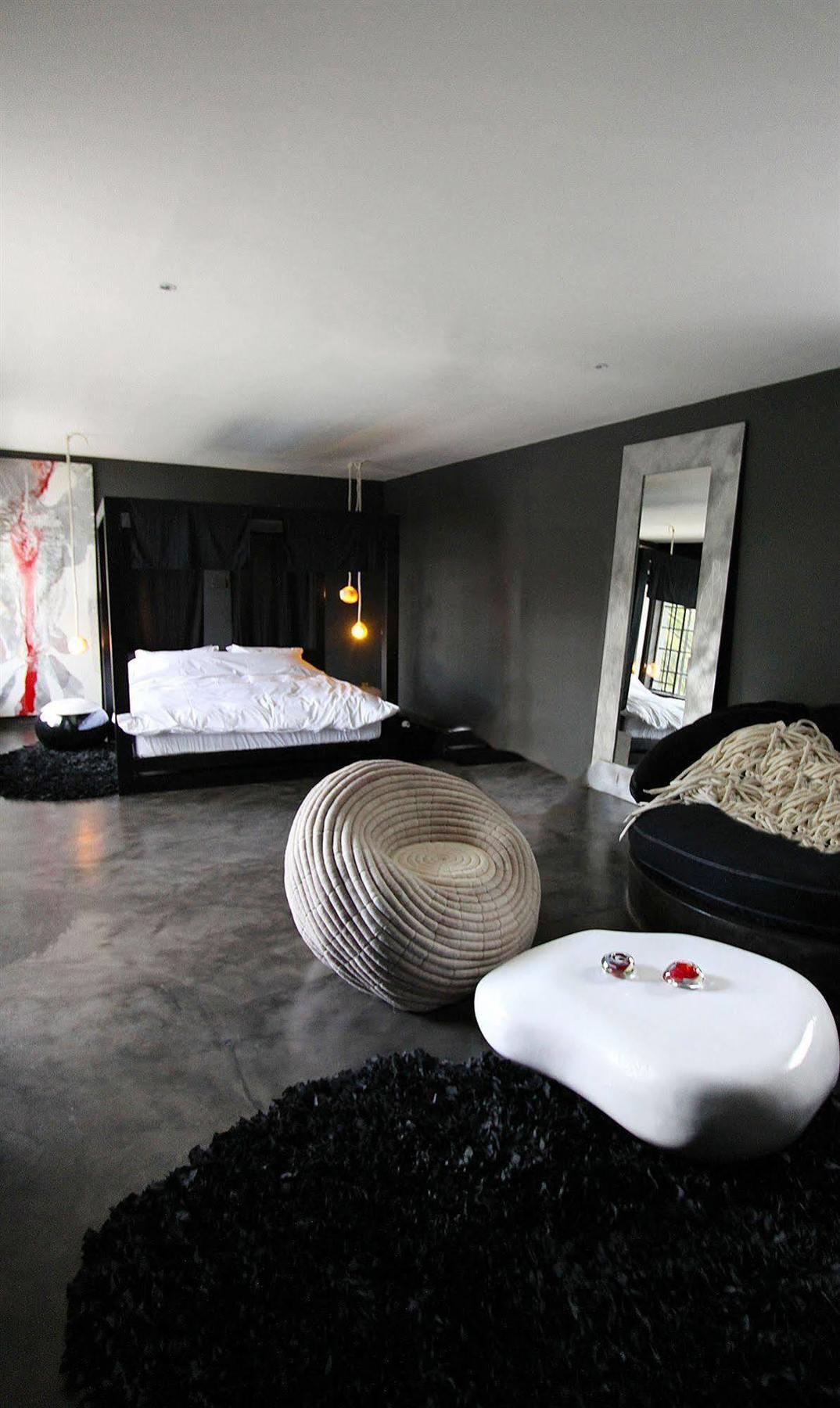 Latitude 13 Degrees Hotel Lilongwe Kültér fotó